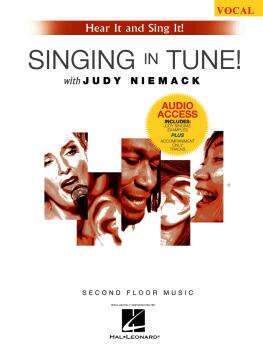 Singing in Tune: Hear It and Sing It! Series (HL-01276674)